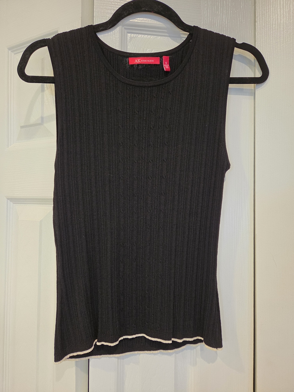 Anne Klein Black Ribbed Sleeveless Tank with Contrast Trim